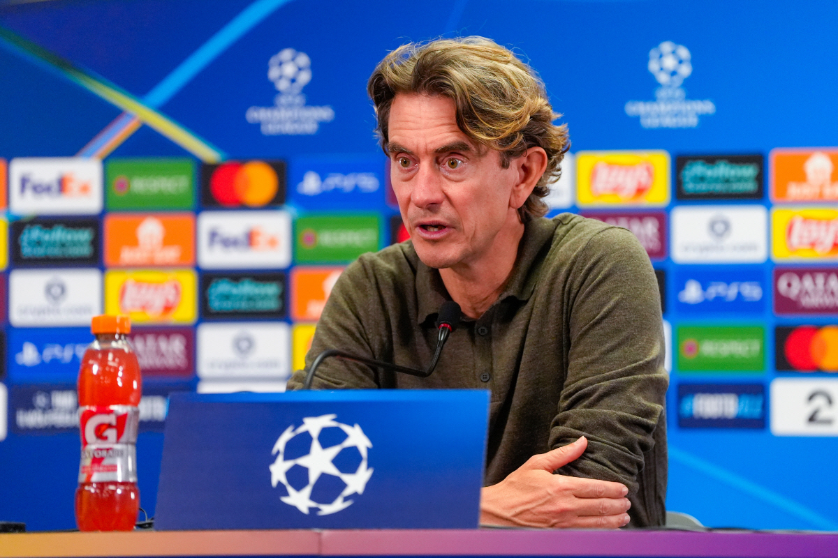 '손흥민 빈자리 언제 채우나' 토트넘 큰일 났다…'임대 뒤 완전 영입 옵…