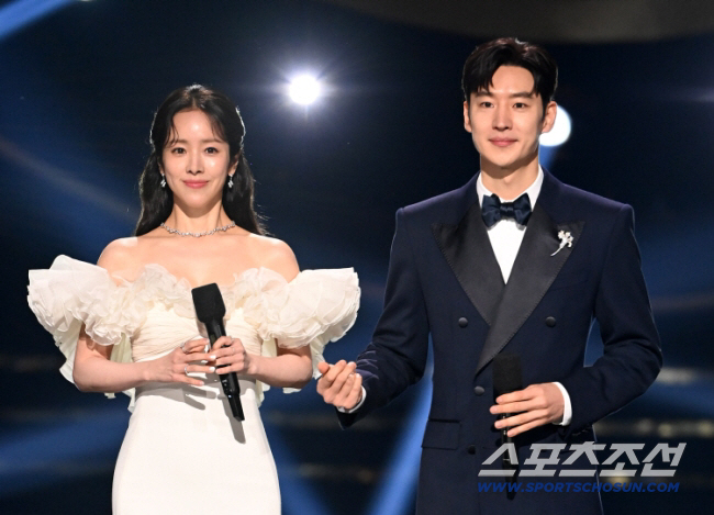 [청룡영화상] "하고 싶은 거 다 해"..청룡 DAY, 국대급 韓영화→이…