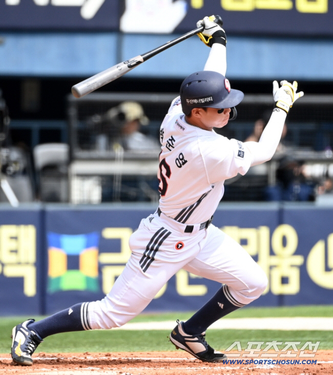 28세에 '충격' 은퇴 선언, 1차지명 유격수의 새출발 인사…"꿈나무 위…