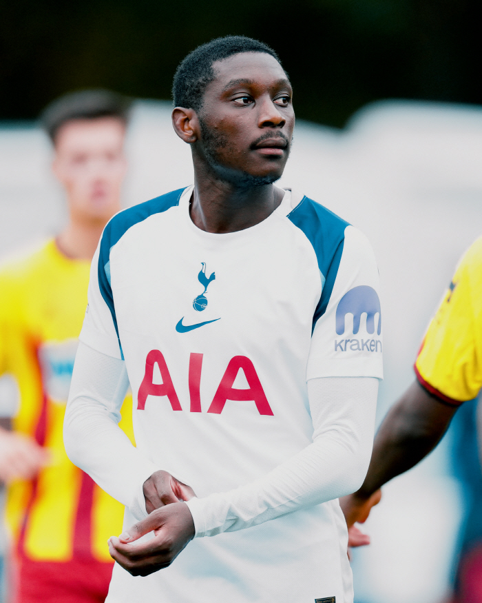 '턱뼈 골절' 토트넘 괜히 왔어! 결국 월드컵 못 나가나…'대표팀 자리' 토트넘 동료에게 뺏긴다