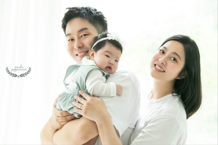 곽정욱♥이세영, 가족사진 최초 공개 