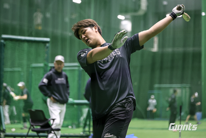 "숨막히는 압박감 각오했는데…" 외부 트레이너까지 초빙한 자매구단의 선진…