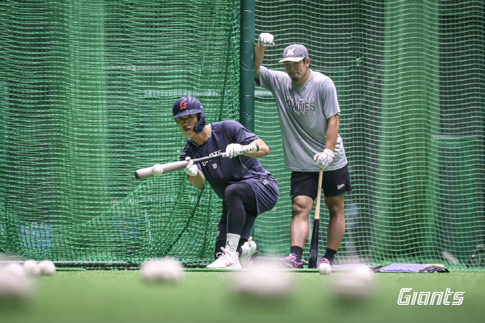 "숨막히는 압박감 각오했는데…" 외부 트레이너까지 초빙한 자매구단의 선진…