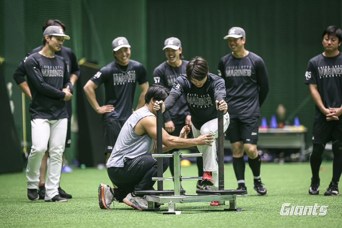 "숨막히는 압박감 각오했는데…" 외부 트레이너까지 초빙한 자매구단의 선진…