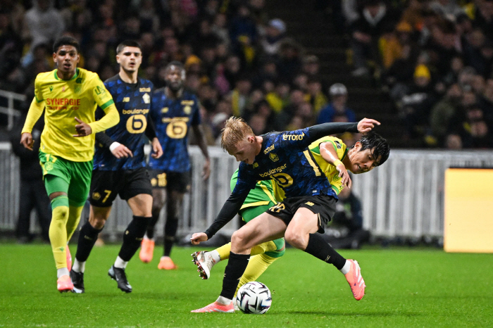 'A매치 데뷔전' 권혁규, 답답한 중원에 해법 될까?...홍심 잡기 도전![가나전]