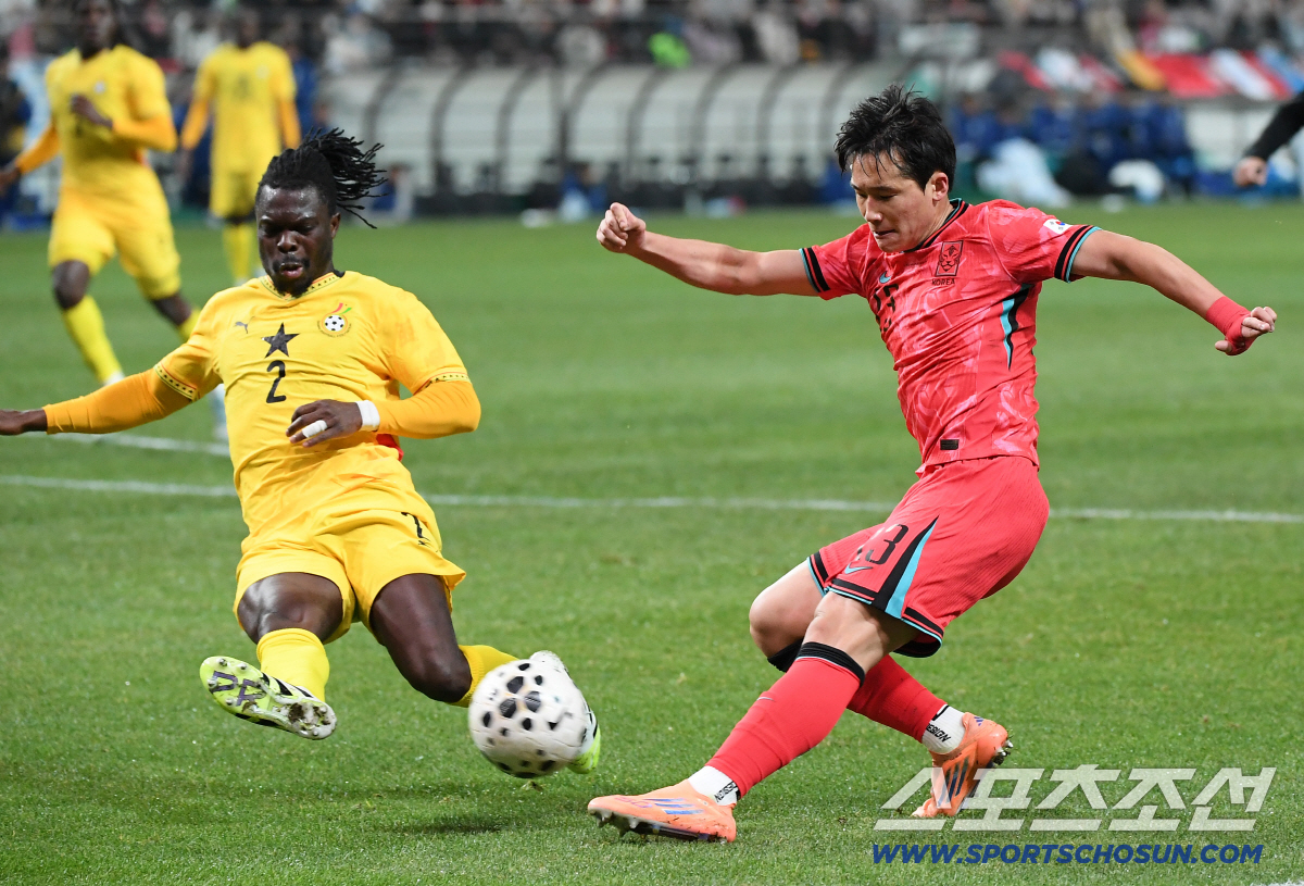 '이강인 황금 왼발 또 빛났다!' 환상적인 크로스→이태석 A매치 데뷔골.…