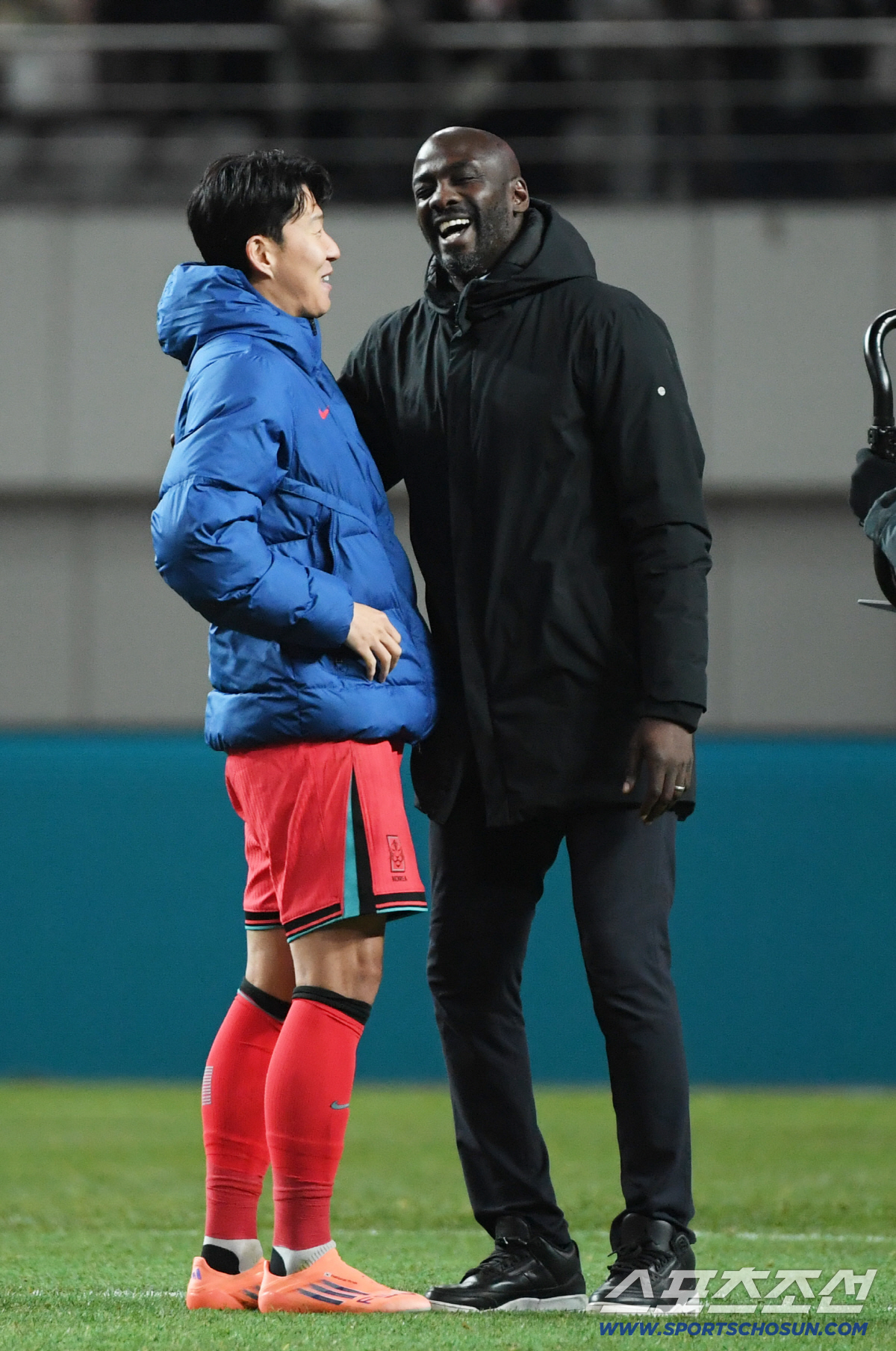 韓-日 모두 상대한 아도 감독의 냉정한 평가 "한국, 일본 레벨에 도달하…