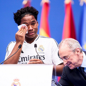 英 매체 강력 주장! '포스트 손흥민'은 역시 레알산 초신성이지…