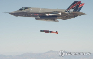 가자지구 폭격에 씨 마른 TNT…나토, 우크라 지원 '발목'