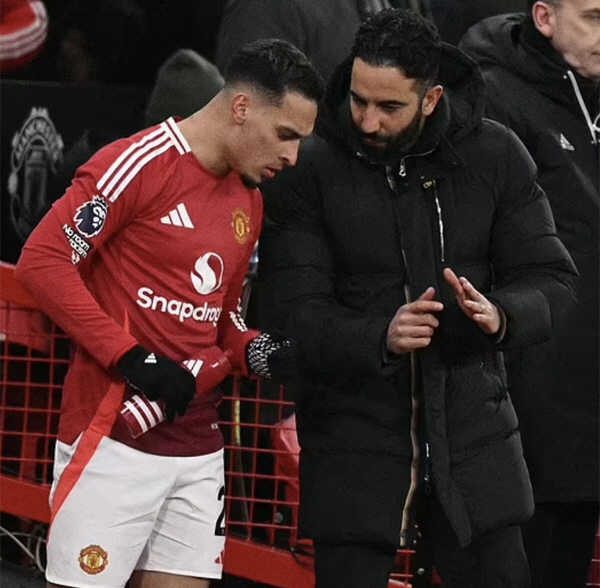 '대인배였네' 팽이 안토니, "아모림이 날 무시했지만 원한 품지 않아→맨…