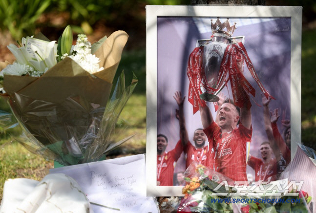 "조타,월드컵 같이 가기로 했잖아...하늘에서 보고있지?" '스코틀랜드 …