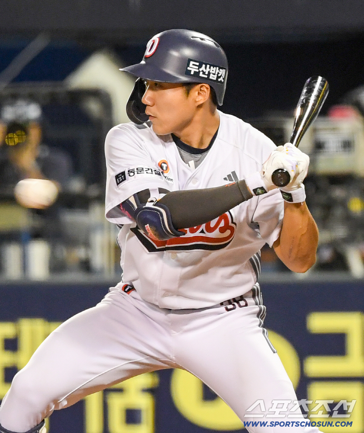 '초대형 트레이드 주인공'도 풀렸다! 스캠 MVP였는데.. 1년 만에 '…