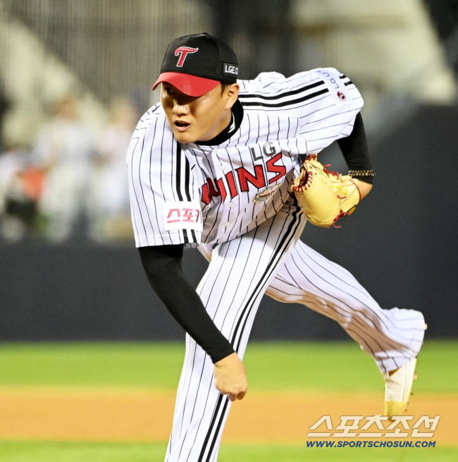 "키우려고 했는데 뺏겼다." 안우진, 곽빈 동기 1차지명, 제대하는 14…