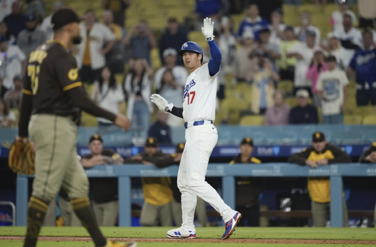 "오타니, SD와 실트 감독에 하던 인사 거부했다" 충격 증언, 100마…