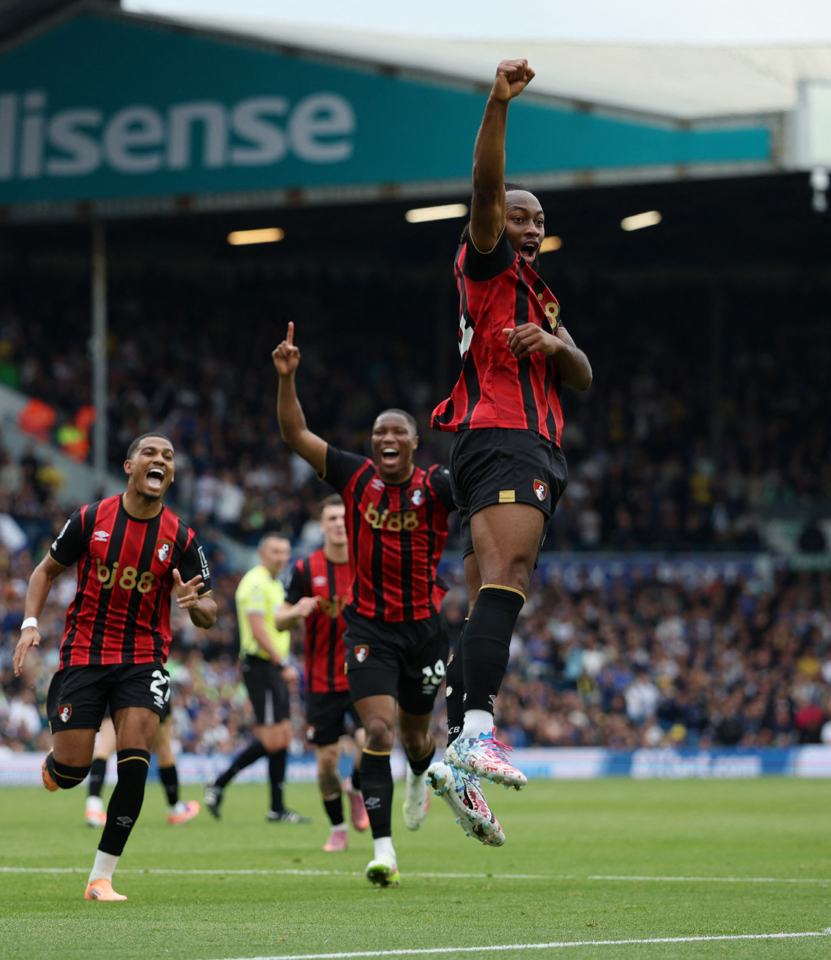 '손흥민 후계자 찾기가 이렇게 어렵습니다' 토트넘, EPL 최고 윙어 영…