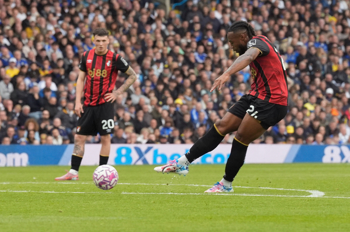 '손흥민 후계자 찾기가 이렇게 어렵습니다' 토트넘, EPL 최고 윙어 영…