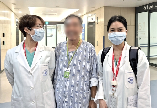 단국대병원 직원들, 주차장에 쓰러진 심정지 환자 구해