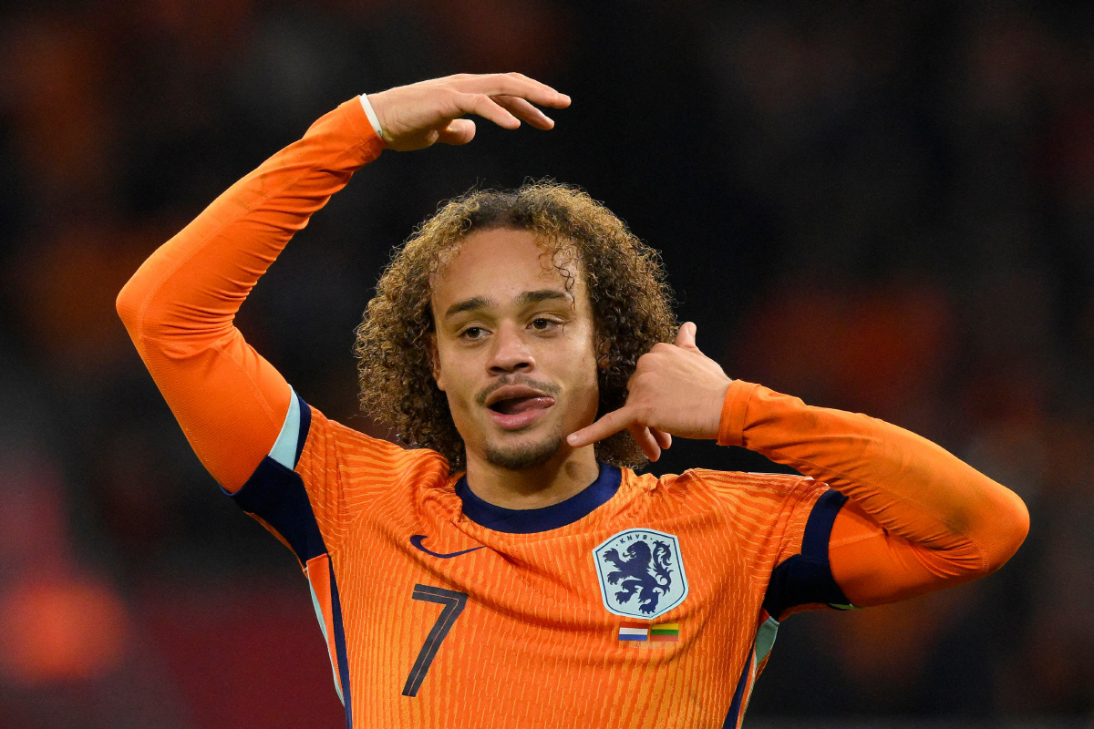 충격 폭로! '손흥민 등번호' 물려 받은 죄 "왜 선발로 쓰는 지 이해 …