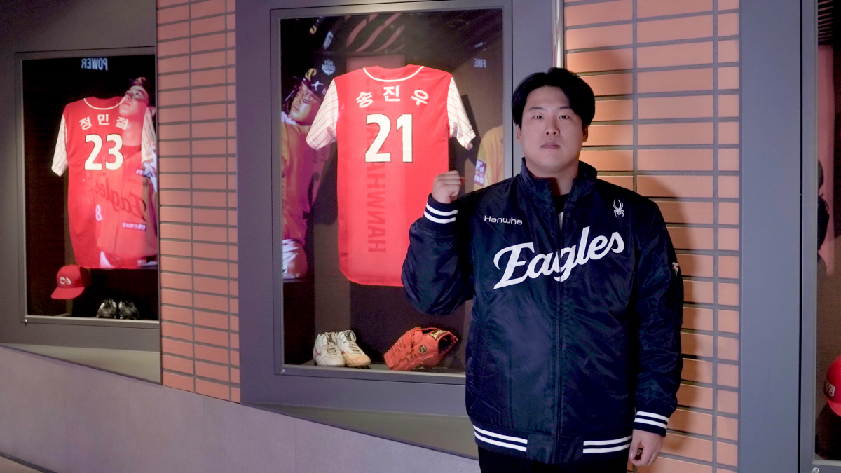 100억원 전격 한화행! '포백호' 다시 볼 수 있을까…"수비? 캠프에서…