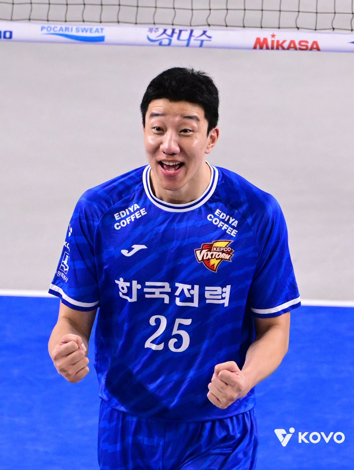 '베논 24득점 폭격' 한국전력 4위 점프! 현대캐피탈 셧아웃+충격 3연…