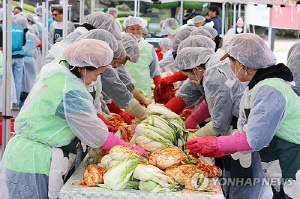 서풍 덕에 춥지 않지만…동해안과 강원·경북산지 매우 건조