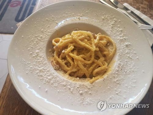 "이게 카르보나라? 최악 모조품"…'파스타 자부심' 伊, 유사 소스에 격분