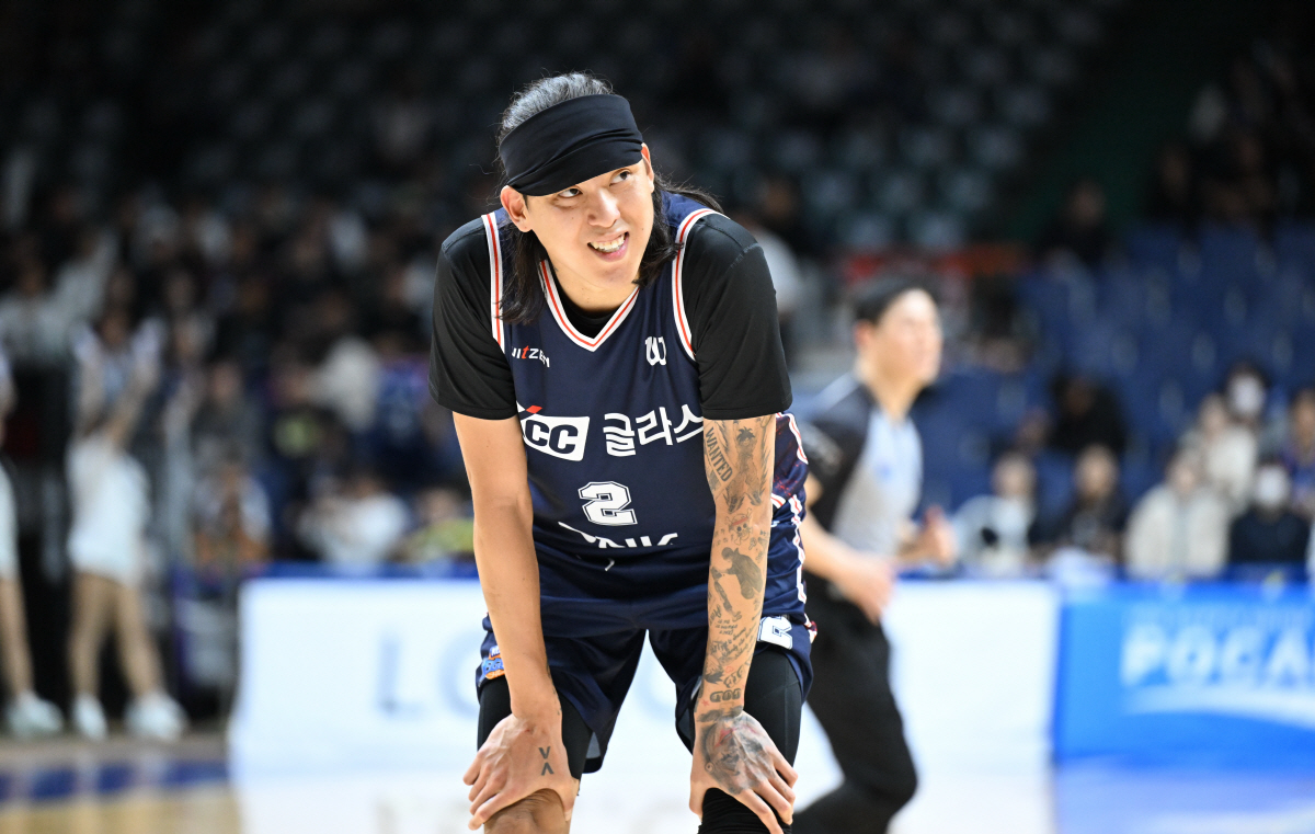 [공식발표]'부산 KCC→韓 대표팀 비상!' 송교창 우측 발목 6주 OU…