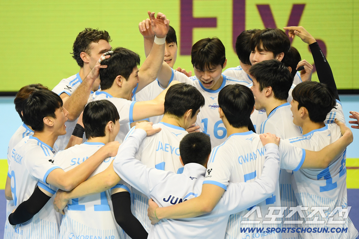 [포토] 정지석, 트리플 크라운으로 승리 견인