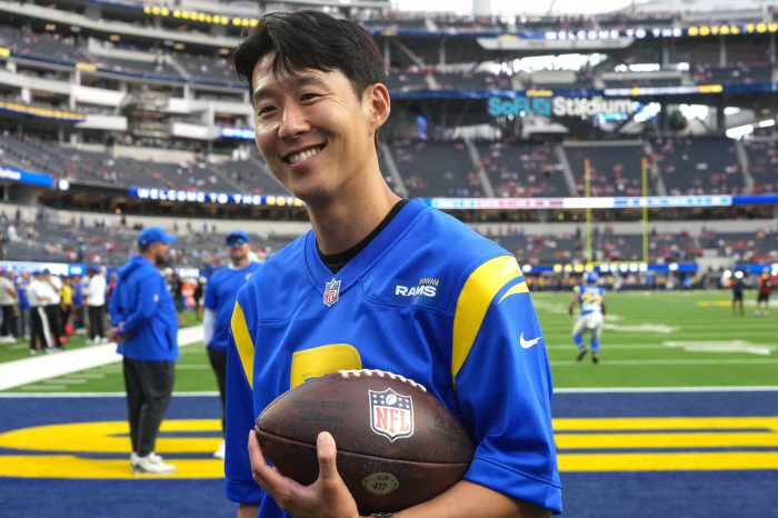 LAFC 모두가 손흥민 사랑한다...진심 200% 찬사 폭발 '남다른 사람, 보석 같은 사람, 인간적인 사람'