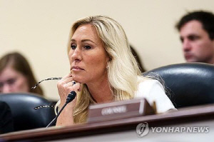 트럼프에 배신자로 찍힌 옛측근 그린 