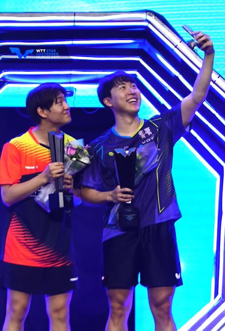 "이 형이랑 하면 우승한다!" '복식장인'임종훈,'막내온탑'오준성과 또 …