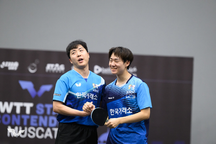 "이 형이랑 하면 우승한다!" '복식장인'임종훈,'막내온탑'오준성과 또 …