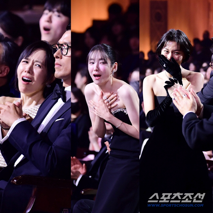 '어머 깜짝이야!' 내가 청룡의 주인공? 설마했던 순간이 현실로...믿기지 않는 표정으로 무대 오른 청룡 수상자들