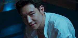 돌아온 이제훈 '모범택시3' 첫방부터 찢었다..더 강력해진 '갓도기' 부캐 대환장 파티