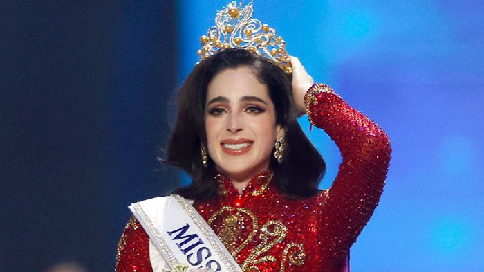 “멍청이” 무례 발언에 퇴장으로 맞선 미스 멕시코, 유니버스 왕관 차지