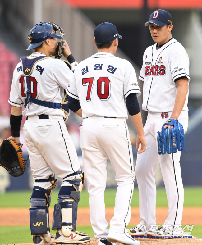 "김진성 노경은처럼 모범 베테랑이…" 6년 만에 '친정 복귀' 173SV…