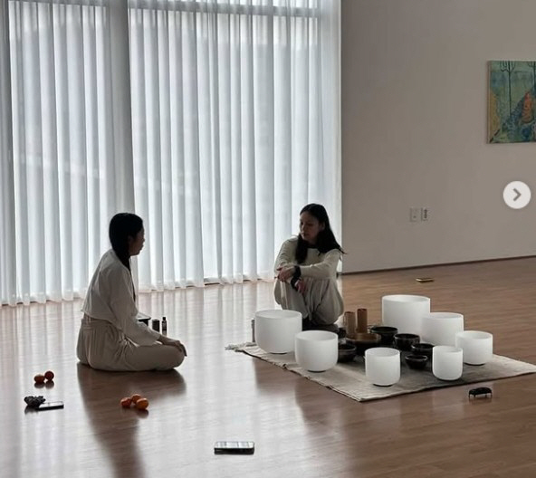 '요가 원장님' 이효리, 쏟아진 수강생에 '일요 요가 도입'…"수업 풀가…