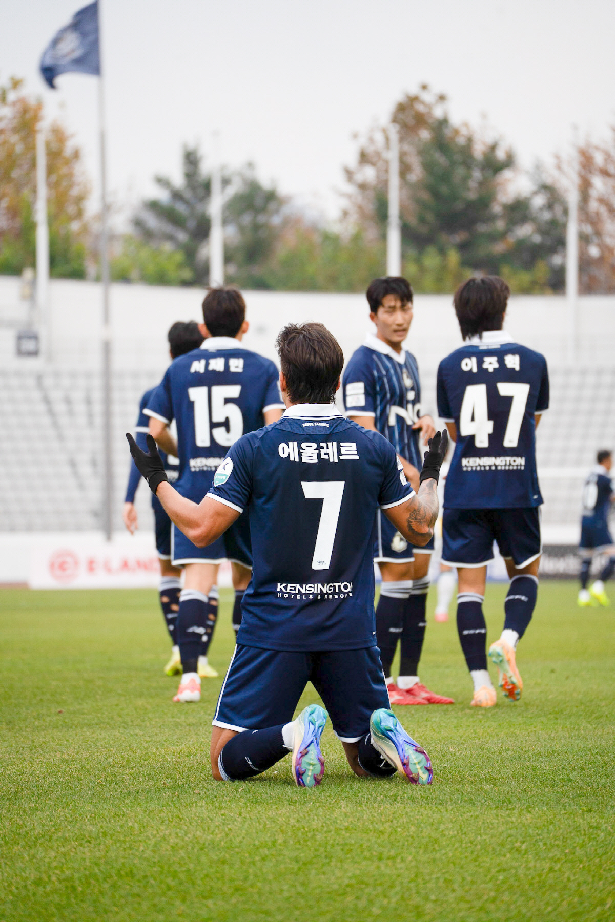 '창단 최다골' 이랜드, 안산에 6-0 대승...2시즌 연속 PO 진출 …