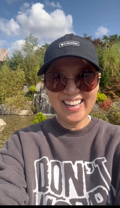 '유방암 투병' 박미선, 모자로 민머리 가린 근황…"아들과 자전거 타요"