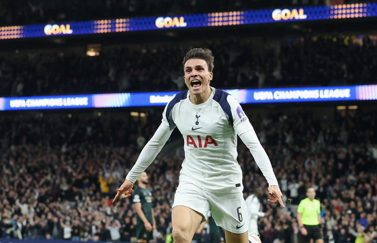 "선수 출신 해설가들,'모두까기'해야 TV에 나오나봄?"  북런던더비 앞…