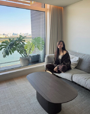 '♥S대 금융맨' 효민, 결혼 잘했네..작가 시母 자랑 