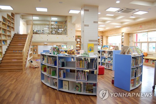 화천군 도서관 포인트제 호응…독서하면 학용품·장난감 구매