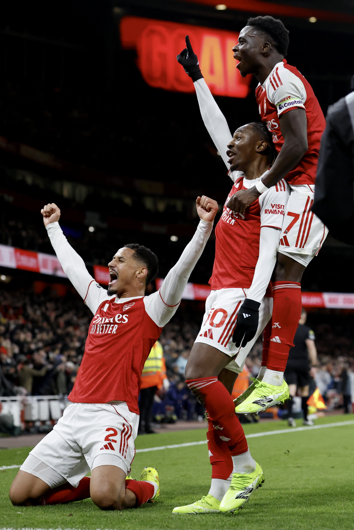 "손흥민·앙리도 못 해봤다" '토트넘 거절' 아스널 NO.10의 '첫 북…