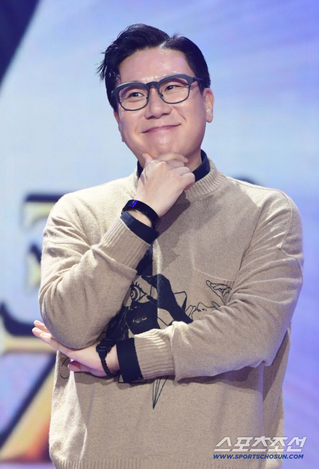 '52세' 이상민, 재혼 7개월만에 또 깜짝 소식 전했다..."12월의 …