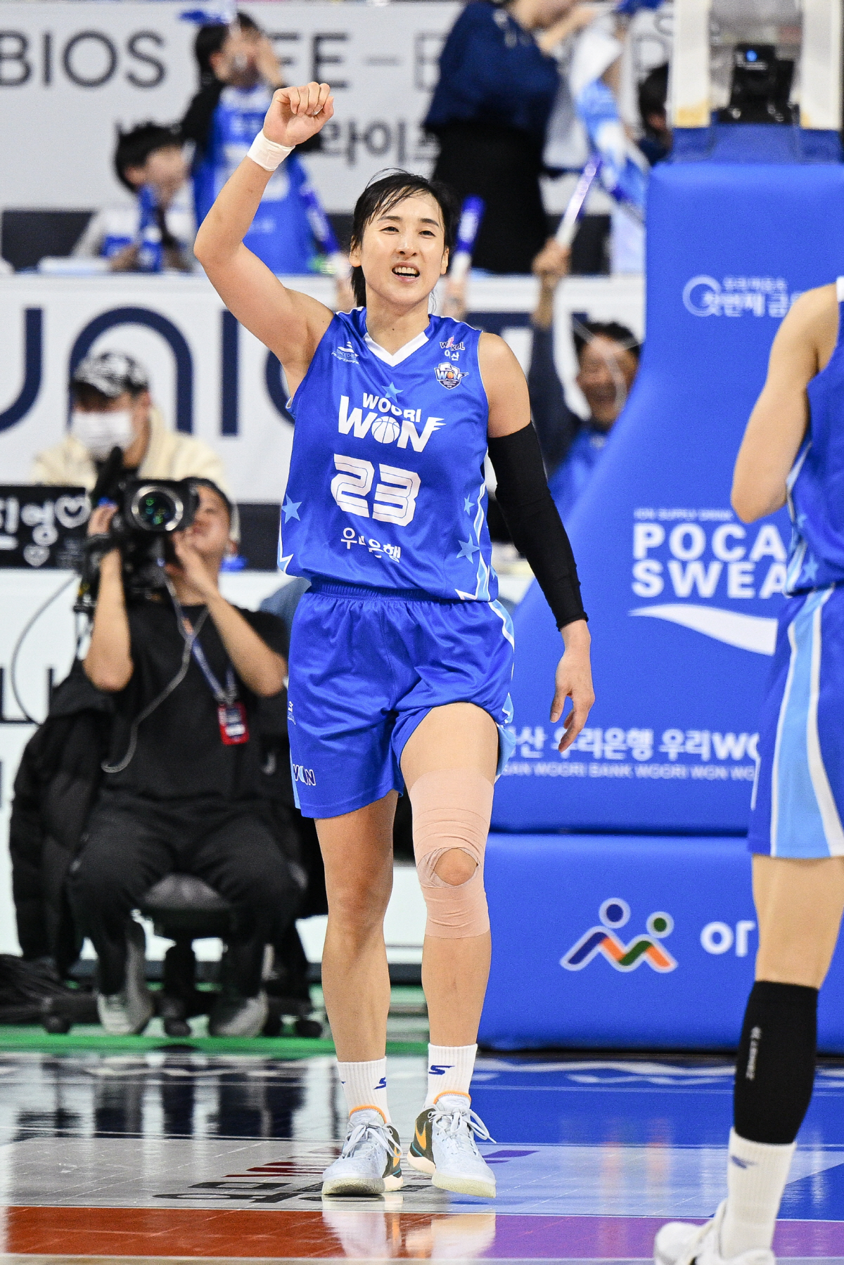 우리은행 에이스 김단비, 힘겨운 시즌 '첫 승' "내가 가지고 가야 할 …