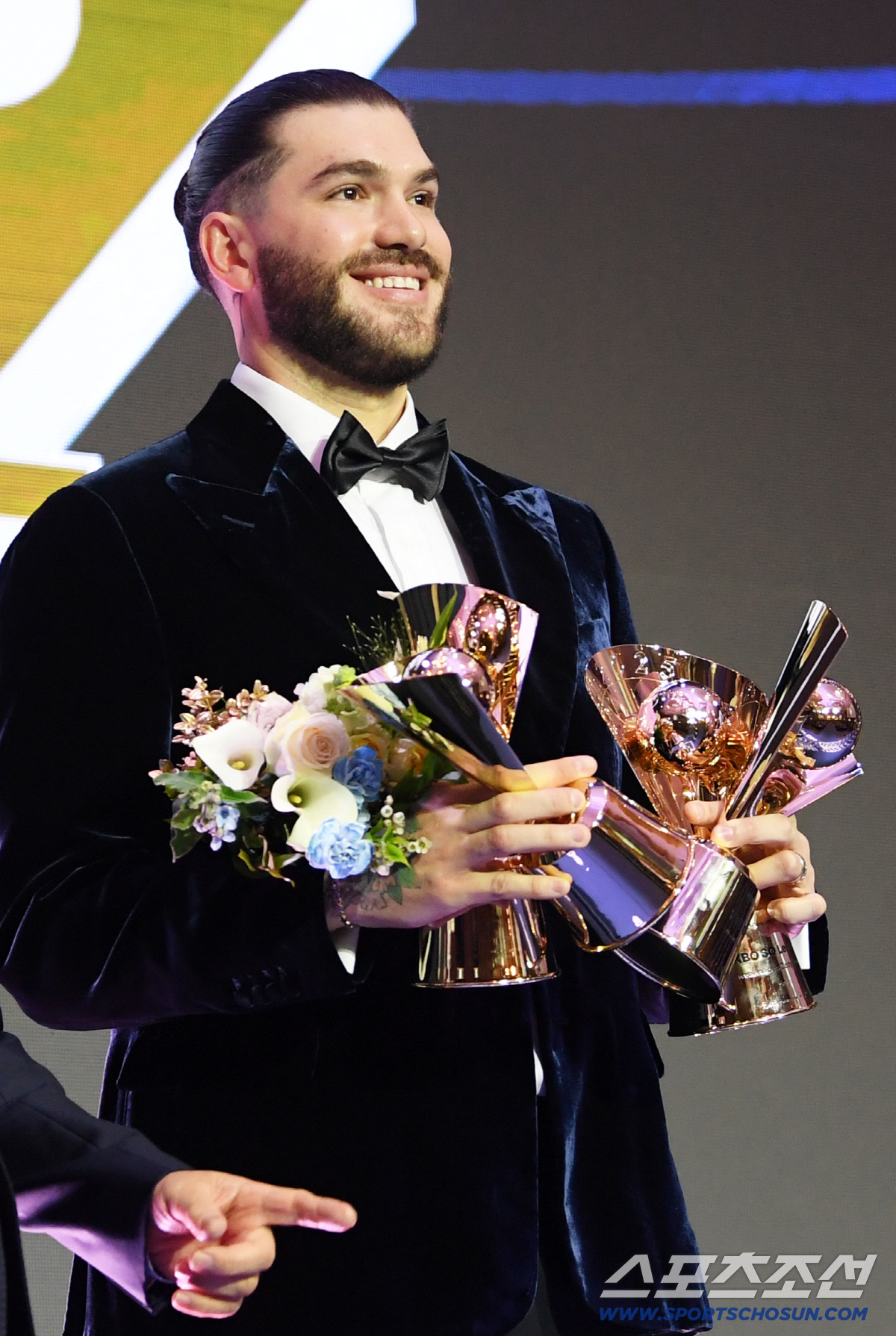 장종훈→구대성→류현진→폰세. 한화 외국인 최초. 19년만에 MVP 탄생.…