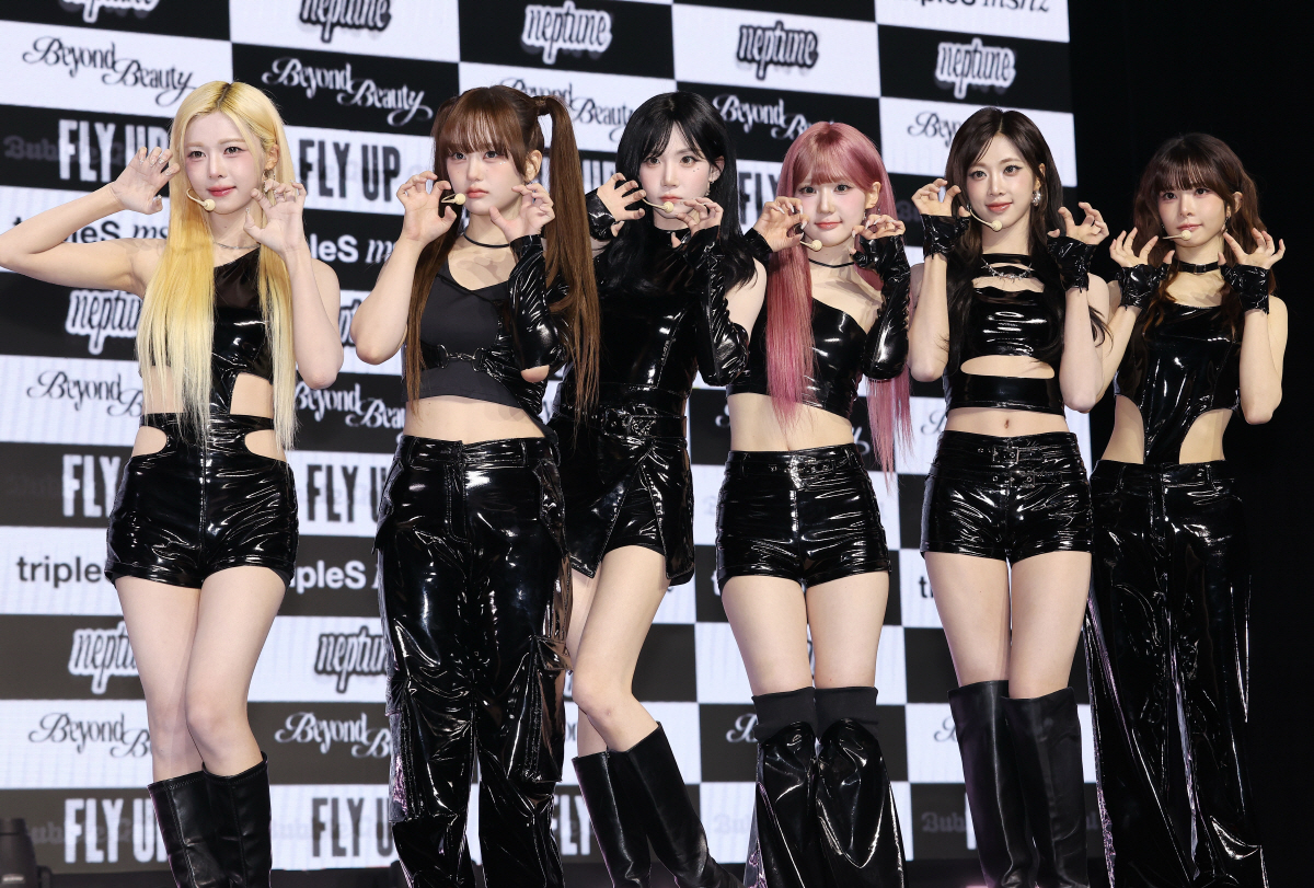 [SC현장]"24명 다 알려지길"…트리플에스, 이번엔 '미소녀즈'로 네 …