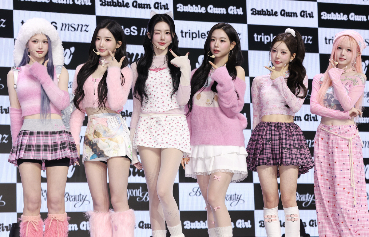 [SC현장]"24명 다 알려지길"…트리플에스, 이번엔 '미소녀즈'로 네 …