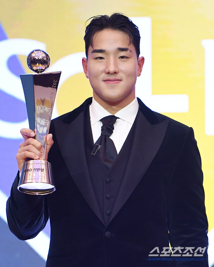 '100억 한화행 충격 후' 新 괴물 타자의 KBO 평정 선언…"백호 형 어떤 사정 있는지 모르겠지만"