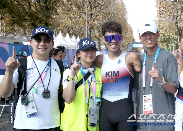 '불굴의 패럴림픽 영웅들' 청룡장X대한민국 체육상 받던 날의 기록